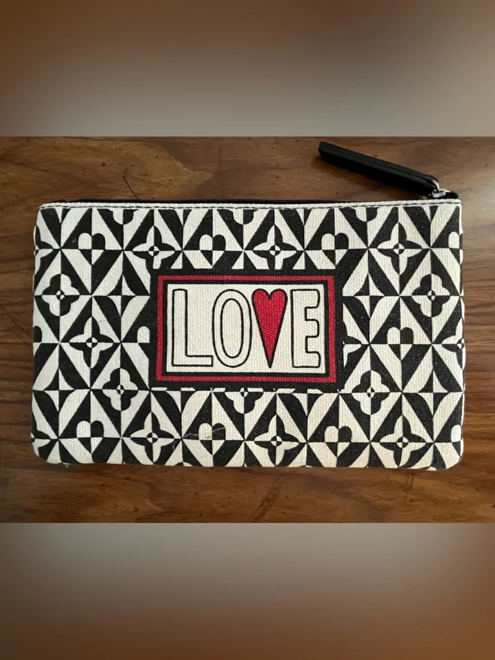 Brighton Fashionista Tom Clancy Love Clutch Pouch Black White Zipper